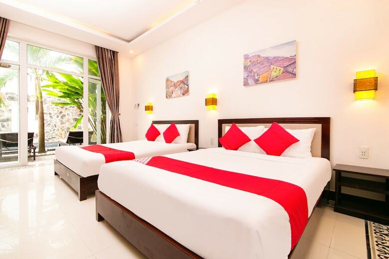 Hotel Oyo 724 Golden Palm Villa