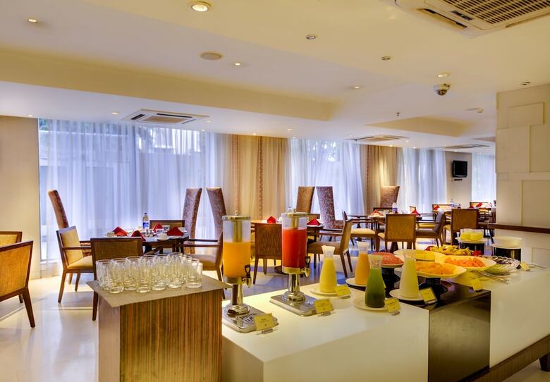 Pride Plaza Hotel, Ahmedabad
