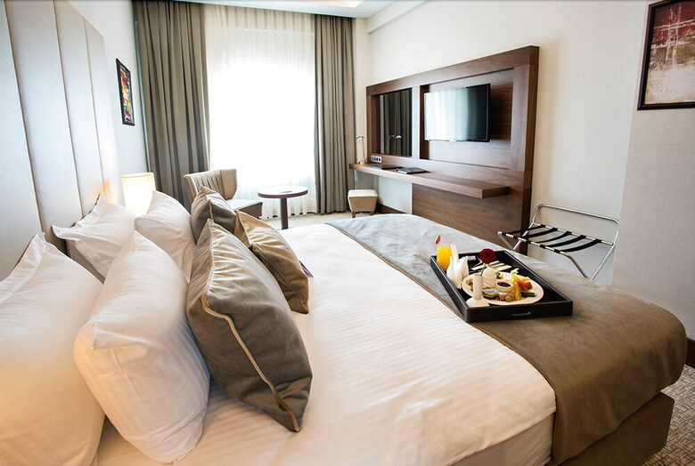Hotel Ramada By Wyndham Yalova