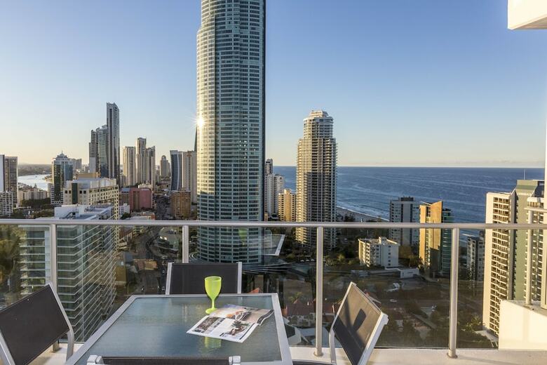 Apartamentos Artique Surfers Paradise