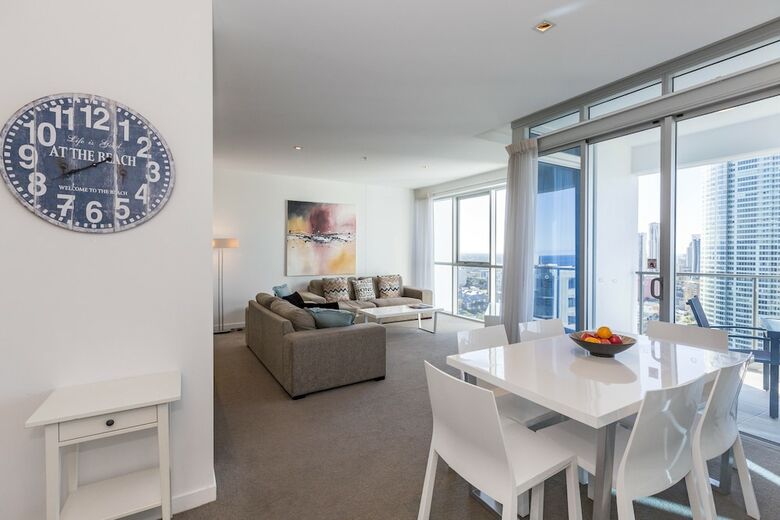 Apartamentos Artique Surfers Paradise