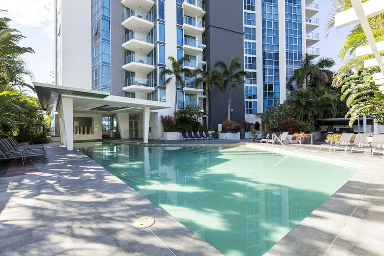 Apartamentos Artique Surfers Paradise