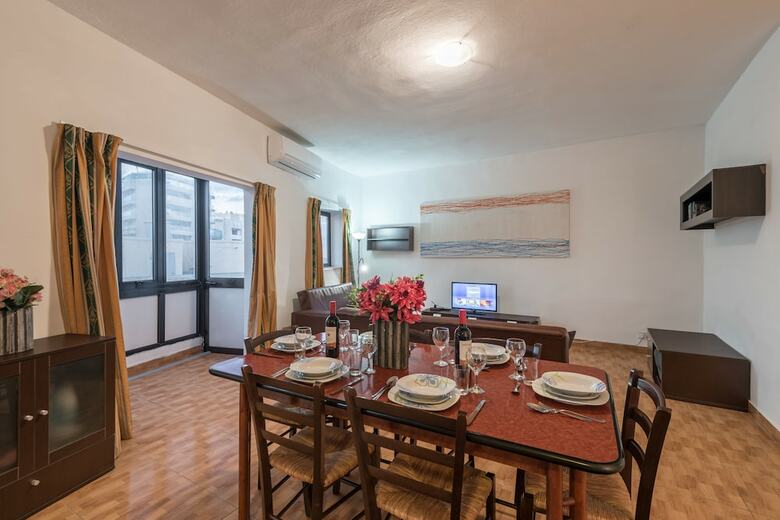 Fleur 3 Bedroom Apartment Sliema