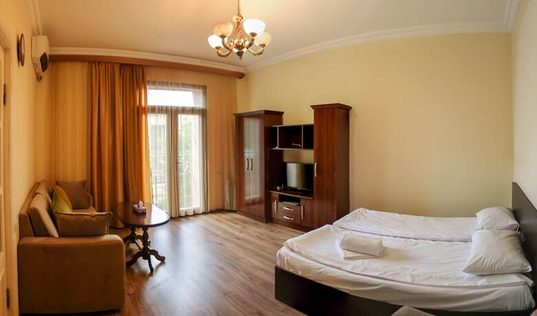 Ris Central Apartments Yerevan