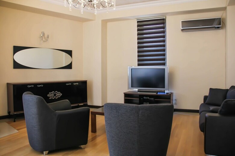 Ris Central Apartments Yerevan