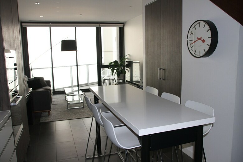 Melbourne Holiday Apartments South Wharf