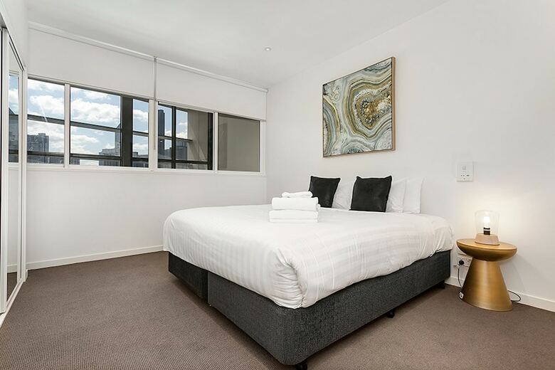 Melbourne Holiday Apartments South Wharf