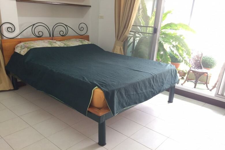 Hotel Baan Khun Mae Apartment