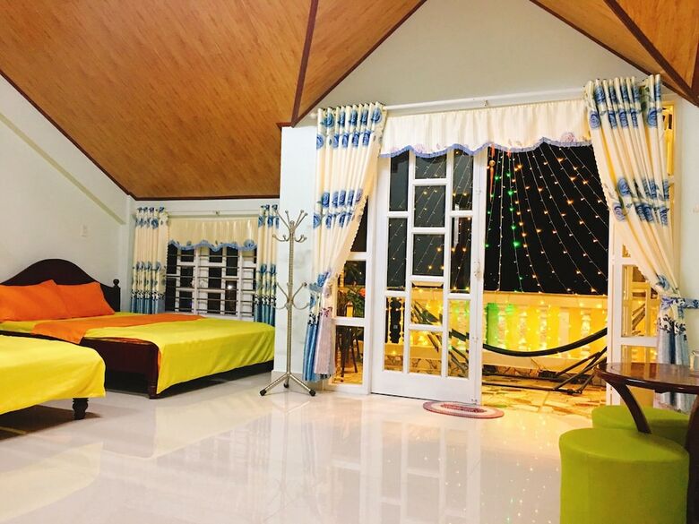 Hotel Pensee Guesthouse