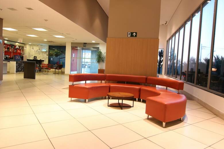 Hotel Samba Itabora�