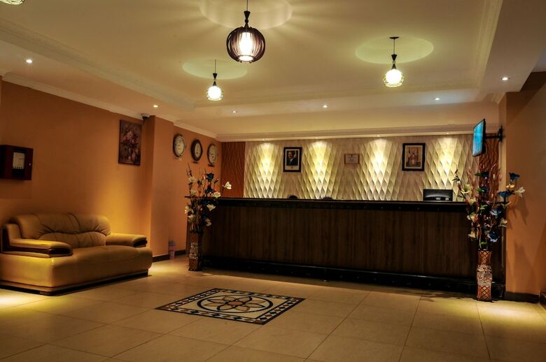 Hbt Russel Hotel
