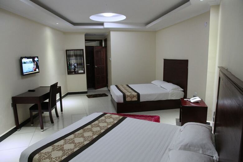 Namayiba Park Hotel