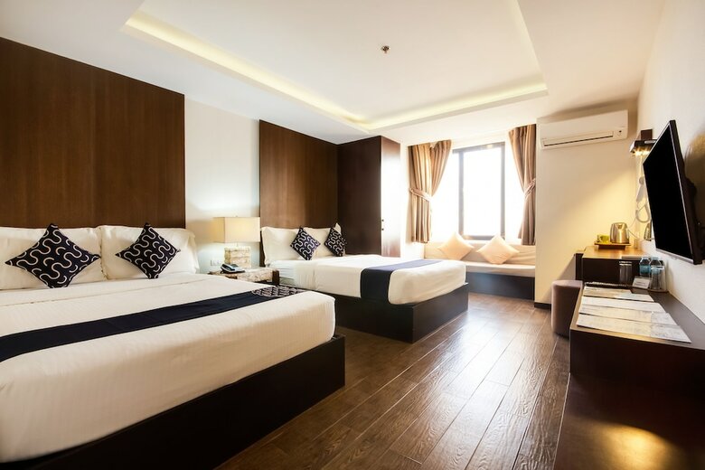 Capitol O 261 Rumah Highlands Hotel