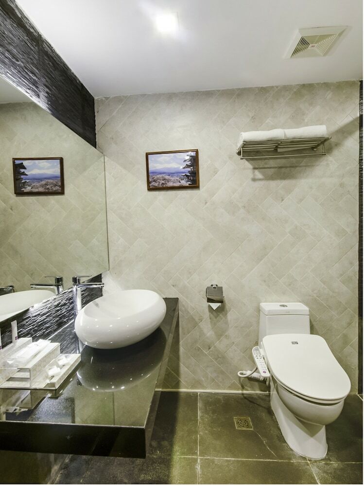 Capitol O 261 Rumah Highlands Hotel