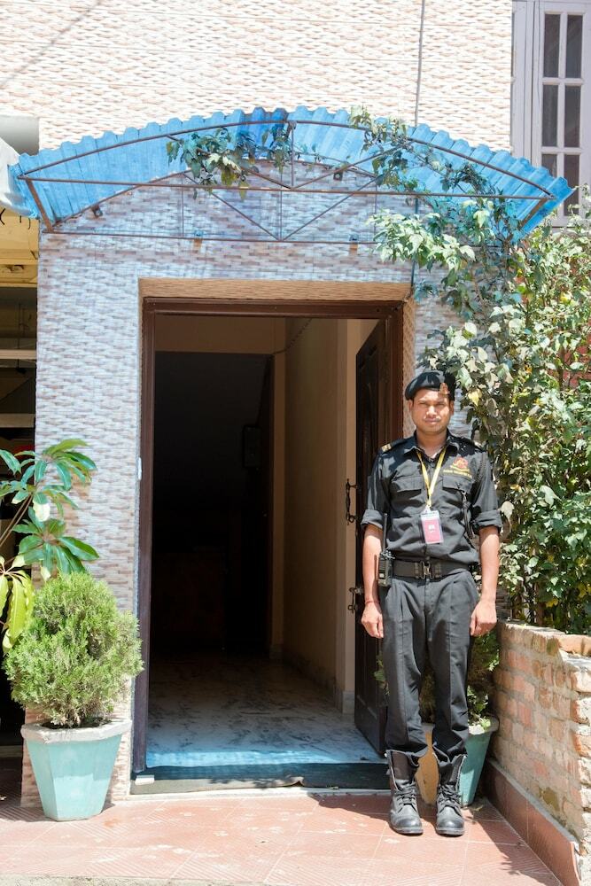 Aparthotel Atlas Serviced Apartment