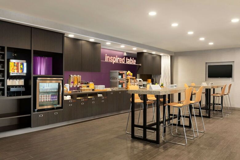 Hotel Home2 Suites By Hilton Menomonee Falls Milwaukee