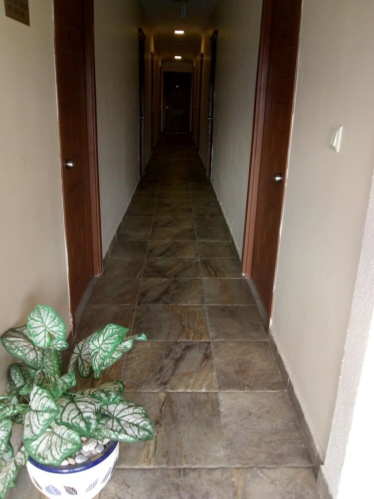 Hotel Lacin Apart Otel