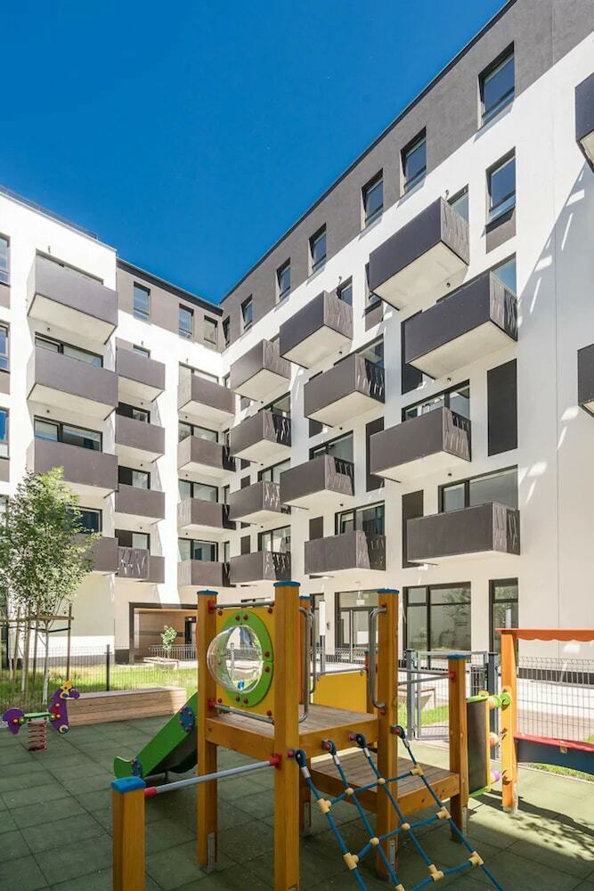 Aparthotel Absyntapart D?browskiego