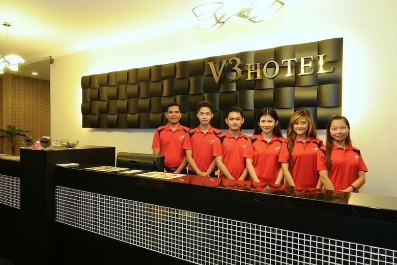 V3 Hotel Taman Gaya