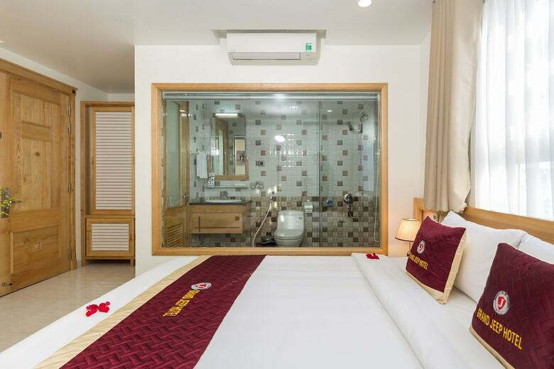 Grand Jeep Hotel Danang