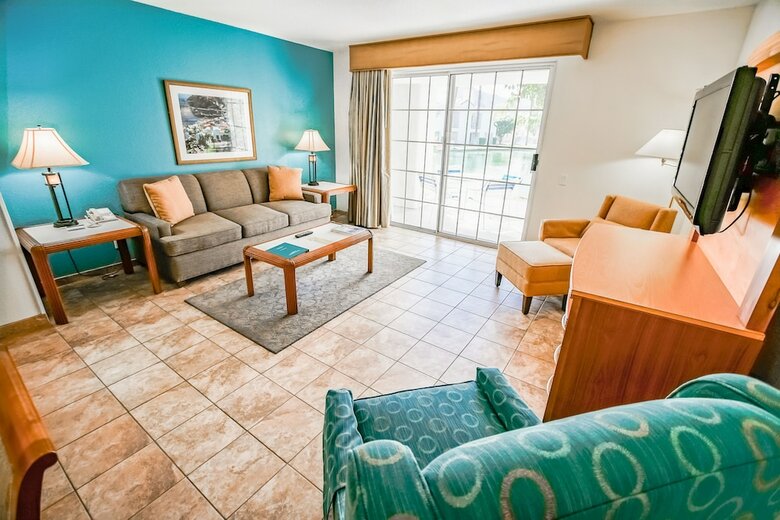 Hotel Desert Breezes Resort