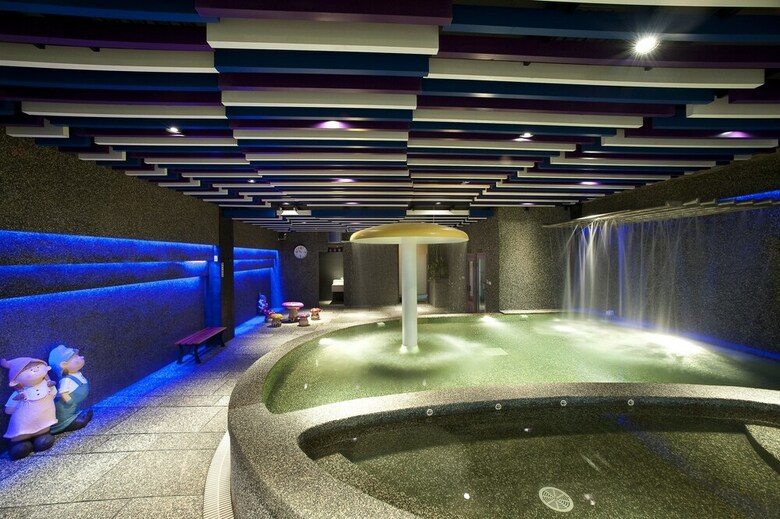One Fukun Hotel