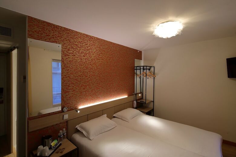 Hotel Hor Les Lumi�res