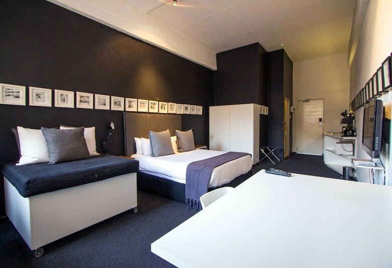 Hostal Curiocity Backpackers
