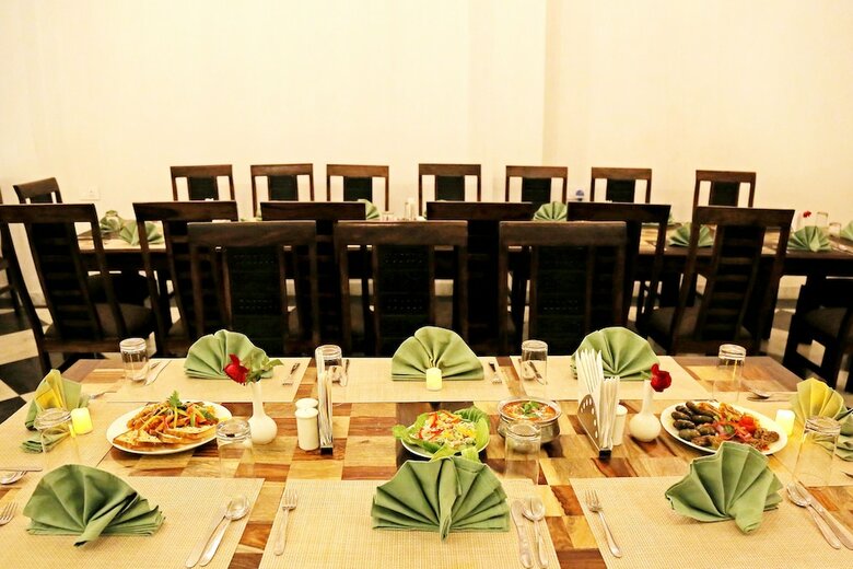 Hotel Atulya Niwas, Udaipur