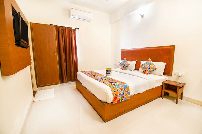 Fabhotel Sam Residency Gandhipuram