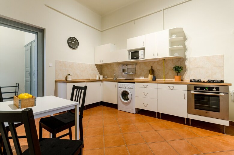 Chili Apartments