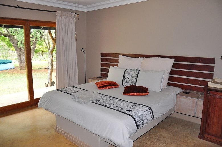 Posada Ukutula Lodge & Game Reserve
