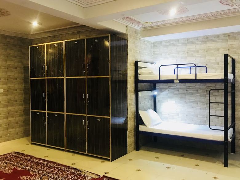 Hotel Classic Inn