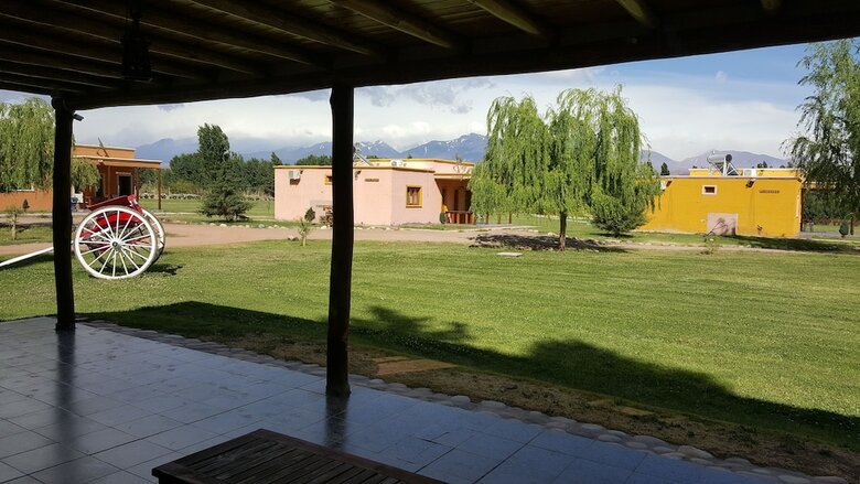Complejo R�o Los Patos - Caba�as Y Hostel