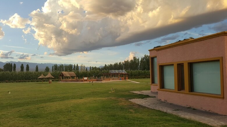Complejo R�o Los Patos - Caba�as Y Hostel