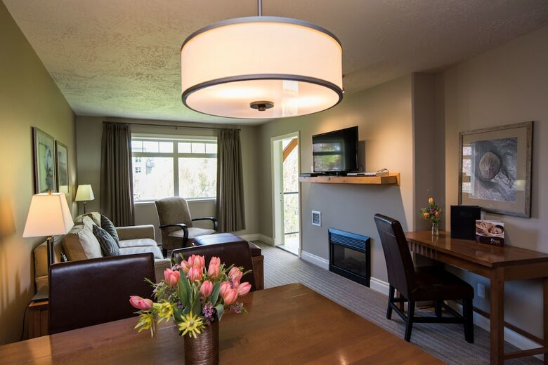 The Old House Hotel & Spa