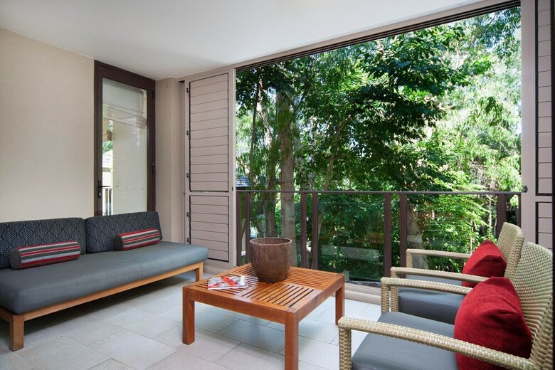Private Sea Temple Apartment 213