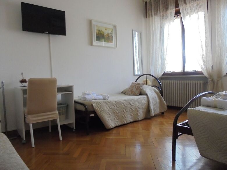 Hotel Verona Bottego Guest House