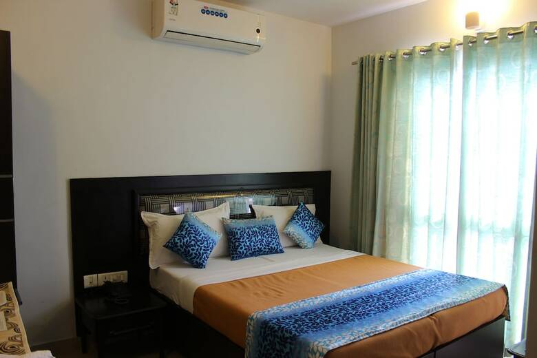 Hotel Mount Residency