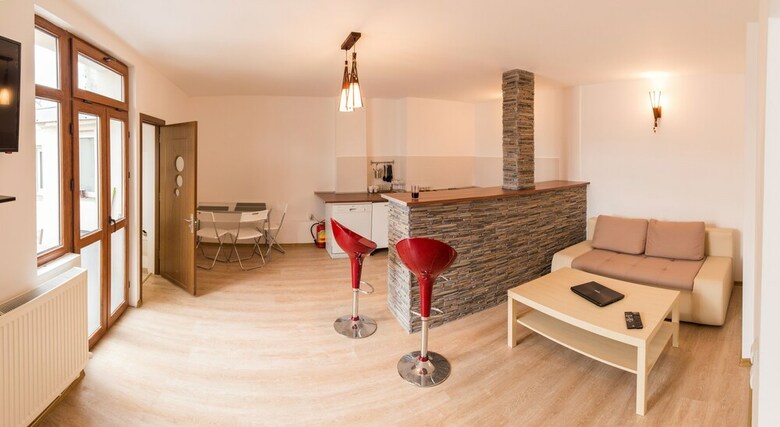 Spacious Ultracentral Apartment Old City