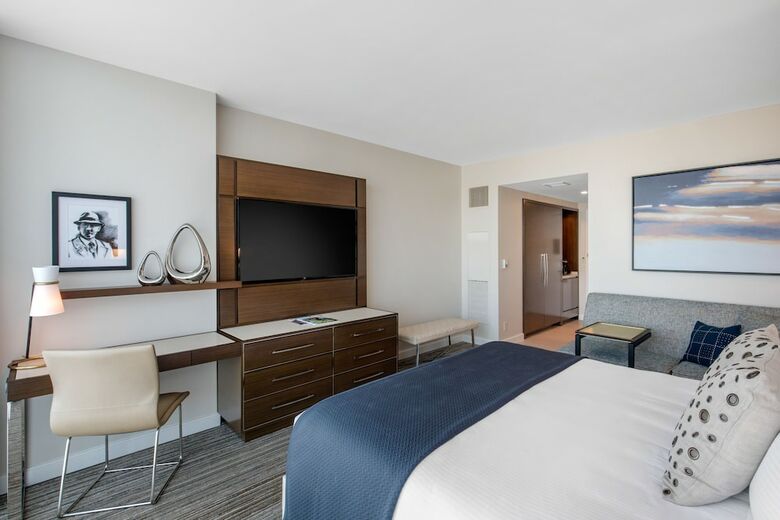 Omni Frisco Hotel