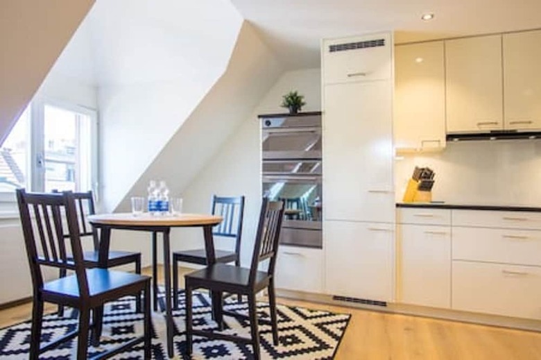 Keyforge City Apartments Waldst�tter 8
