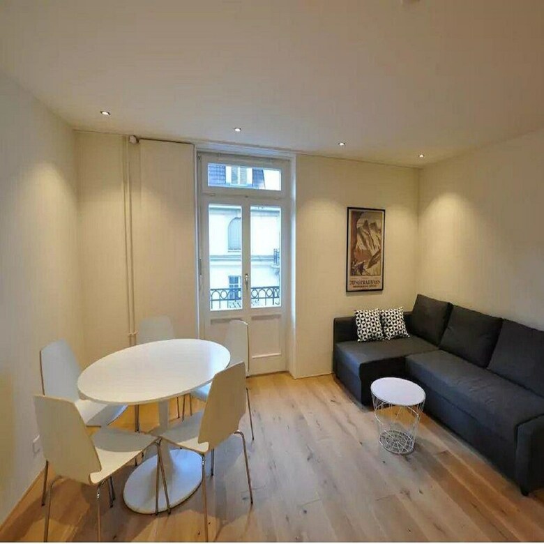Keyforge City Apartments Waldst�tter 8