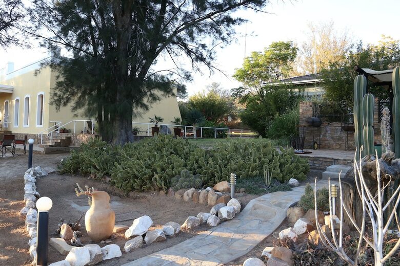 Posada Hohewarte Guestfarm