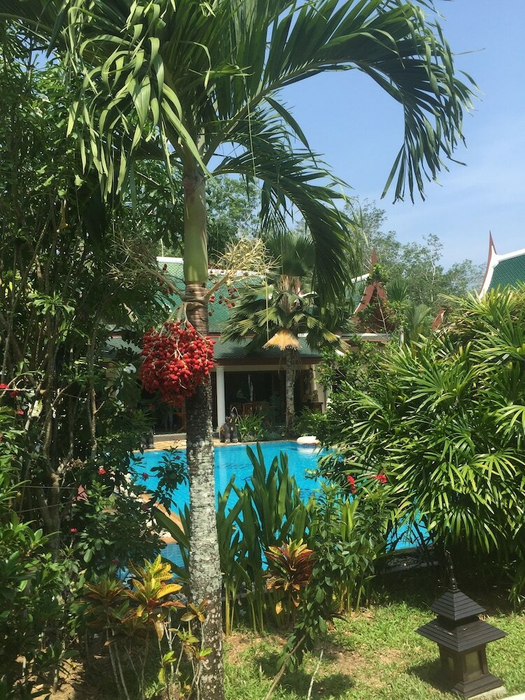 Hotel Baan Wanicha B&B Resort