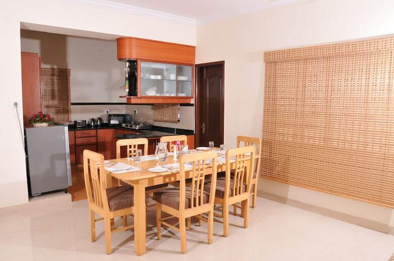 Hotel Aster Vue Residence Suites