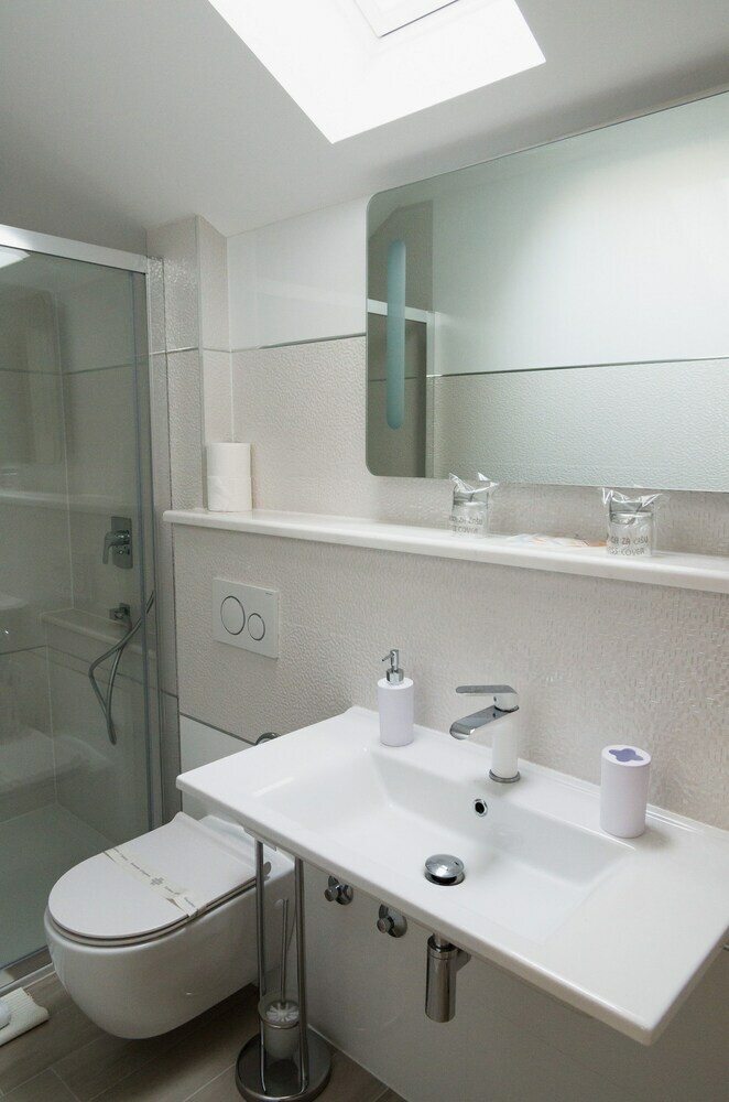 Apartamentos Gothic Palace - Luxury Rooms