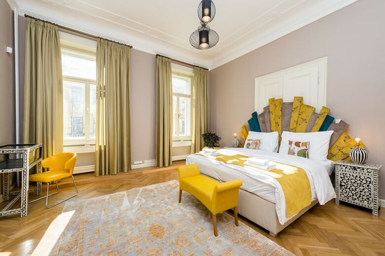 Empirent Grand Central Apartments