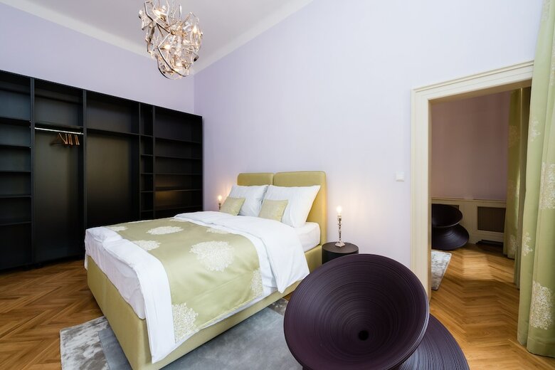Empirent Grand Central Apartments
