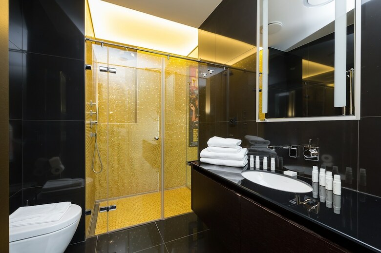 Empirent Grand Central Apartments